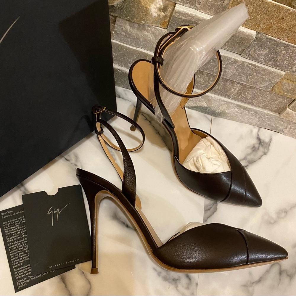 Giuseppe Zanotti Pumps